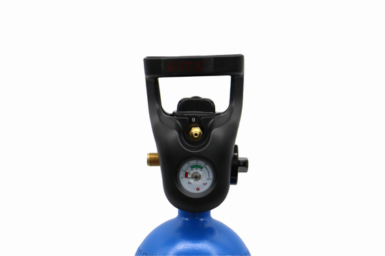 One Piece Portable Oxygen Regulator Iron Integrate Oxygen Cylinder Valve